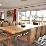 Modern Chalet With Sauna Near Ski Area In Saalbach-Hinterglemm Salzburgerland Saalbach-Hinterglemm