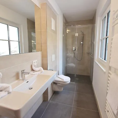 Chalet Modern Chalet With Sauna Near Ski Area In Saalbach-Hinterglemm Salzburgerland Saalbach-Hinterglemm