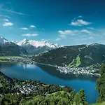 Chalet Modern With Sauna Near Area In Salzburgerland