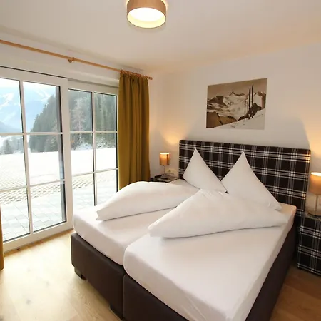 Alpehytte Modern With Sauna Near Area In Salzburgerland Saalbach-Hinterglemm