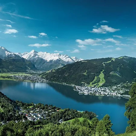 Chalet Modern With Sauna Near Area In Salzburgerland