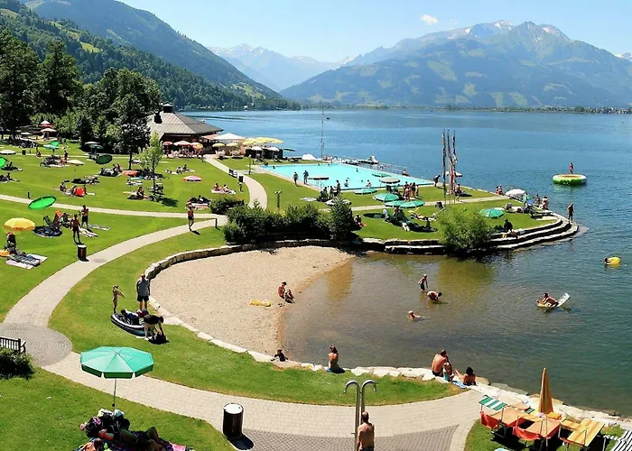 Modern With Sauna Near Area In Salzburgerland Σαλέ Σάαλμπαχ-Χίντεργκλεμ